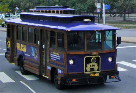 NABI Optima American Heritage Streetcar Phlash